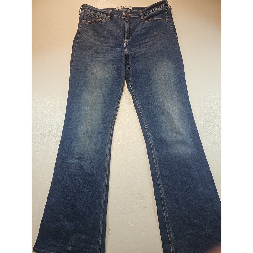 Hollister Womens Jeans 17L (33x33) Curvy Mid-Rise Bootcut Denim Flare